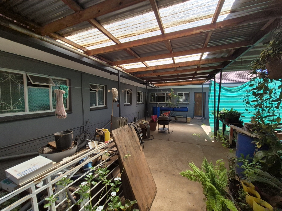 3 Bedroom Property for Sale in Stilfontein Ext 4 North West